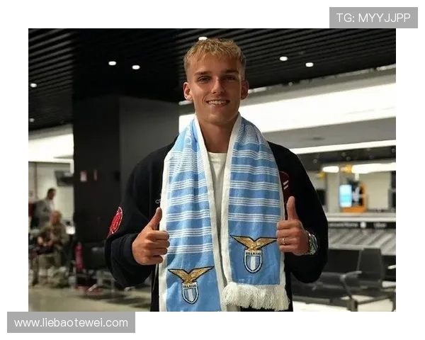 伊萨克森强调年轻球员崛起，足球未来潜力之星的表现值得关注