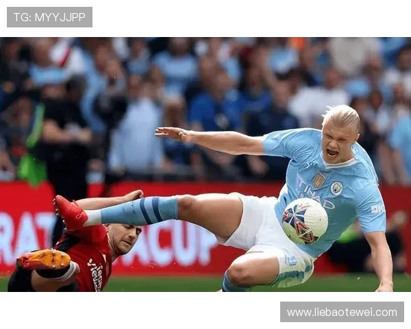 哈兰德本赛季状态回暖与近期表现分析 哈兰德本赛季状态回暖与近期表现分析